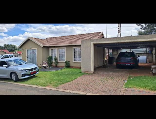 3 BEDROOM HOUSE FOR SALE IN TERENURE